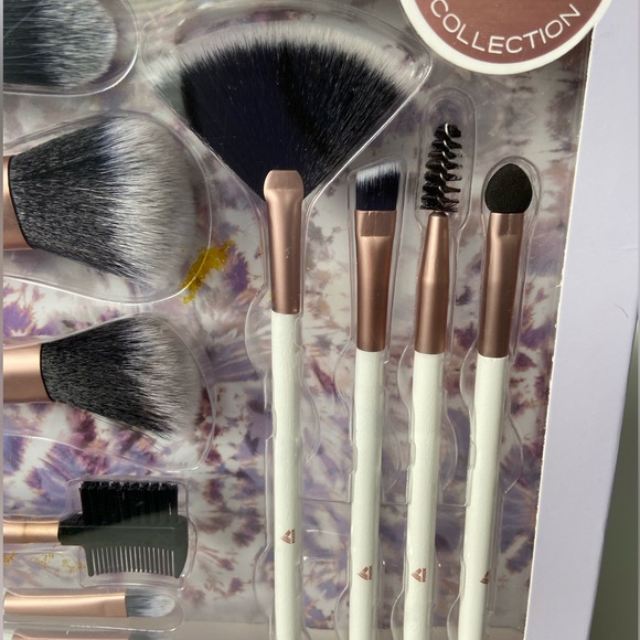RBX 10 Piece Makeup Brush Set - Picture 3 of 5